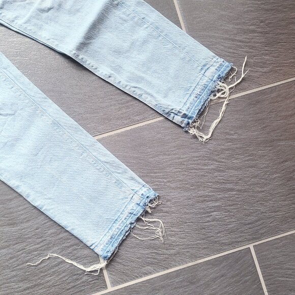 American Eagle AEO Light Blue Wash Super High Rise Straight Leg Jeans - 0 Short - Picture 3 of 9